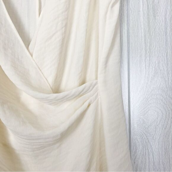 Cabi | Cream Crossover Wrap Style Blouse Size Small - Picture 9 of 11